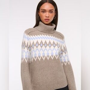 Abercrombie & Fitch Brown and Blue Patterned Sweater